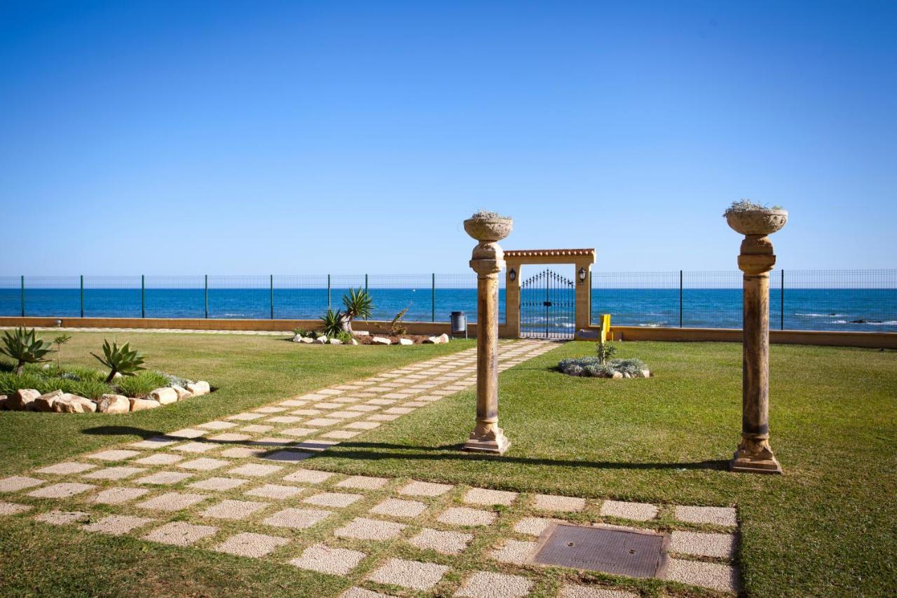 Apartamento Lubina Del Sol. 1ª Linea De Playa - By The Sea Sitio de Calahonda Екстер'єр фото